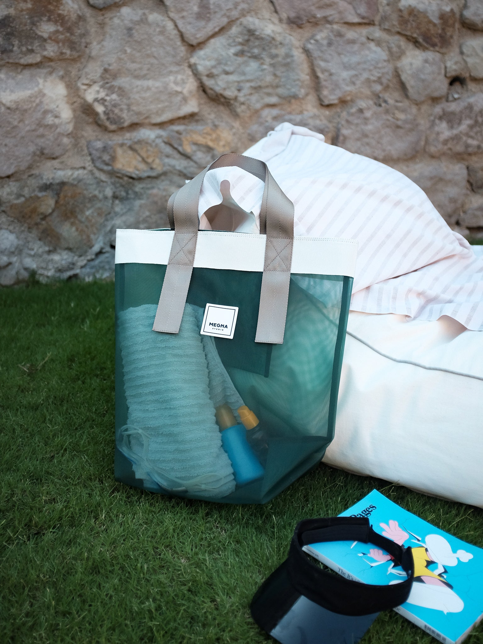 Grace Beach Bag • Vertical • White on Green