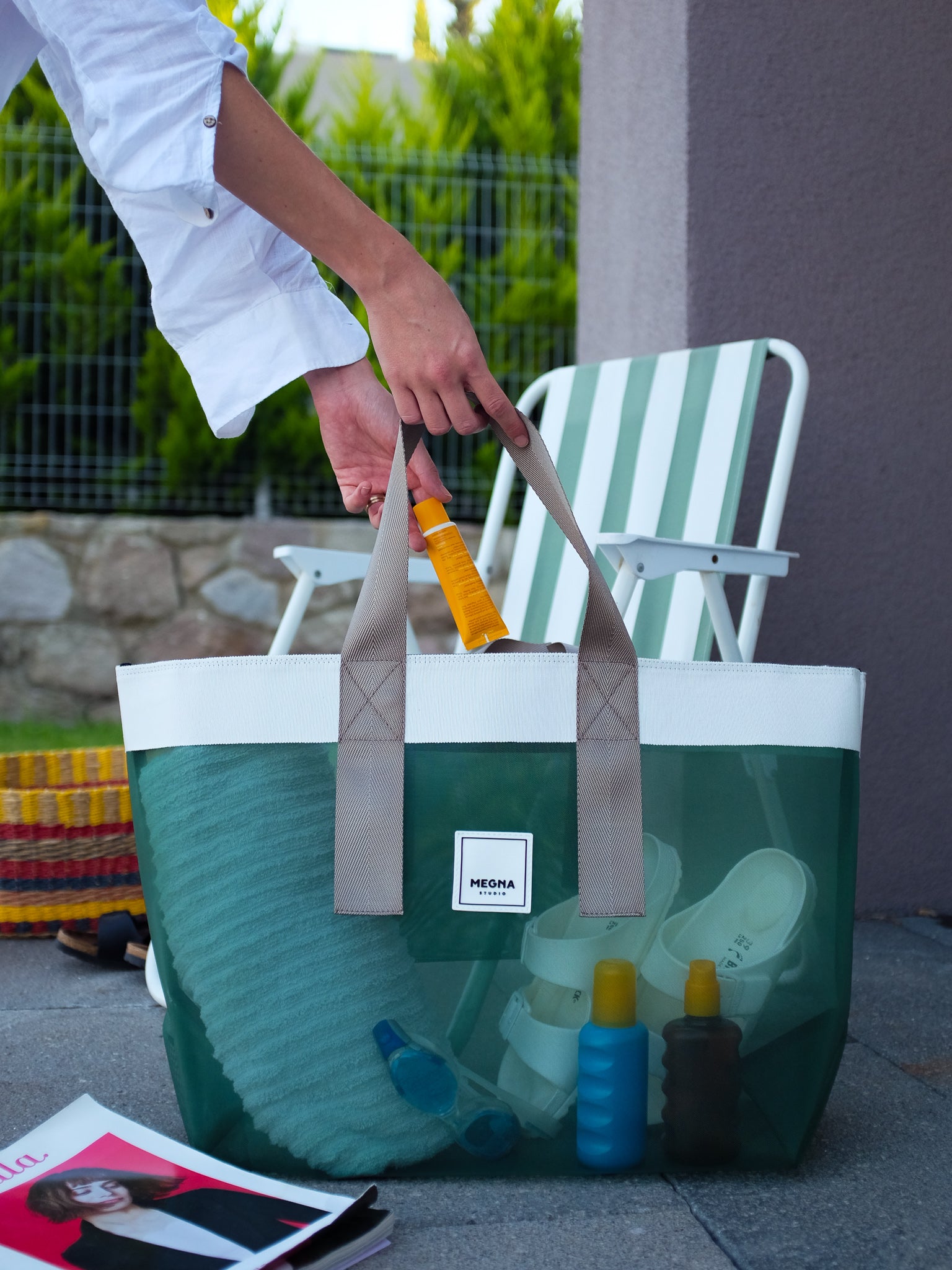 Grace Beach Bag • Horizontal • White on Green