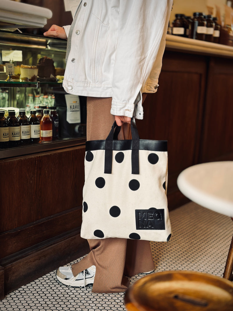 Alexa Shopper Bag • Dot Dot White