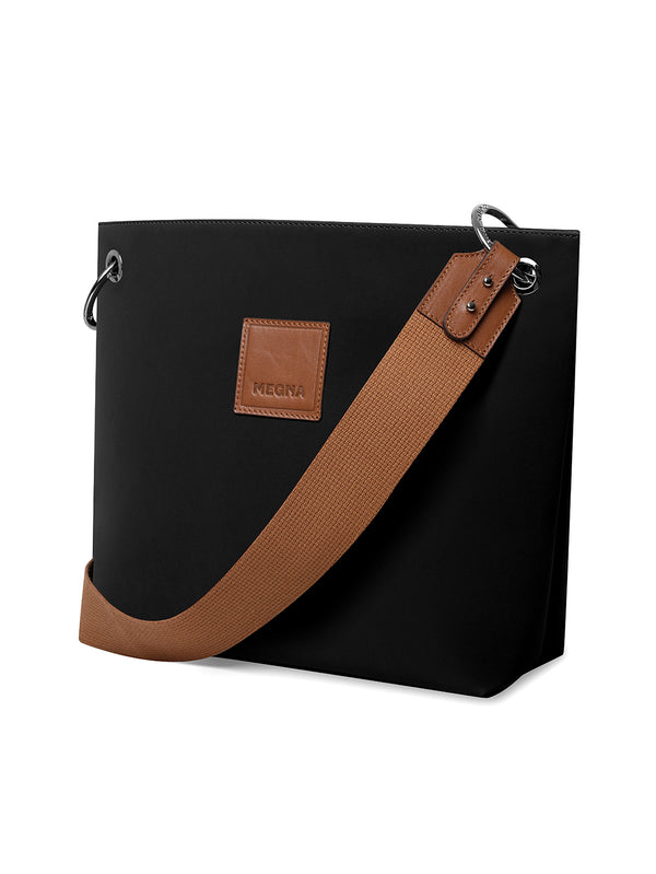 Medium Cora Bucket Bag • Black