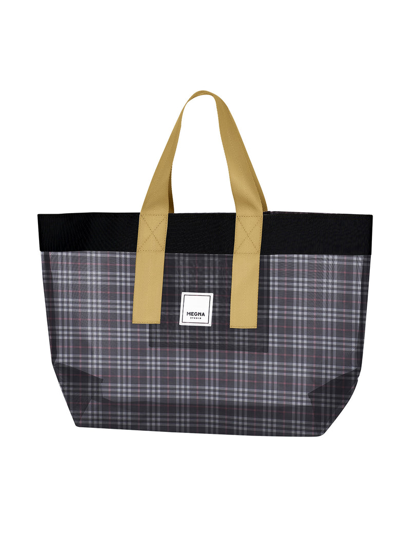 Grace Beach Bag • Horizontal • Black On Plaid