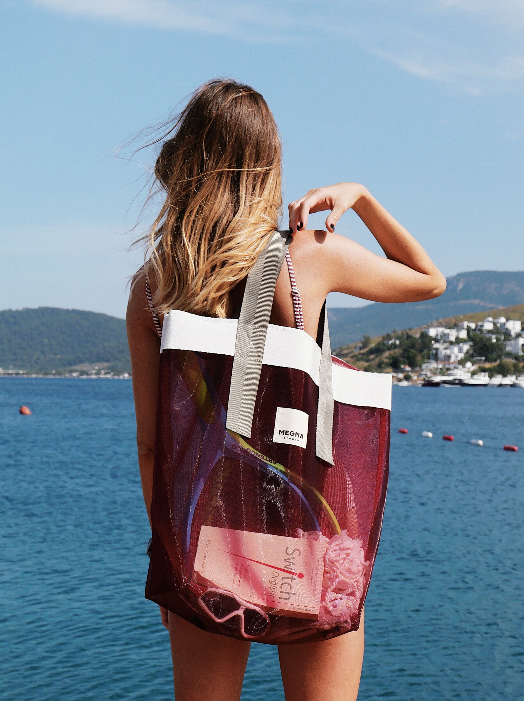 Grace Beach Bag • Vertical • White on Cherry