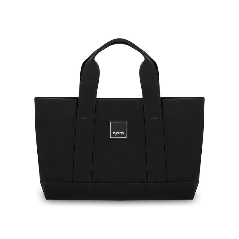 Medium Cora Shoulder Bag • Matte Black