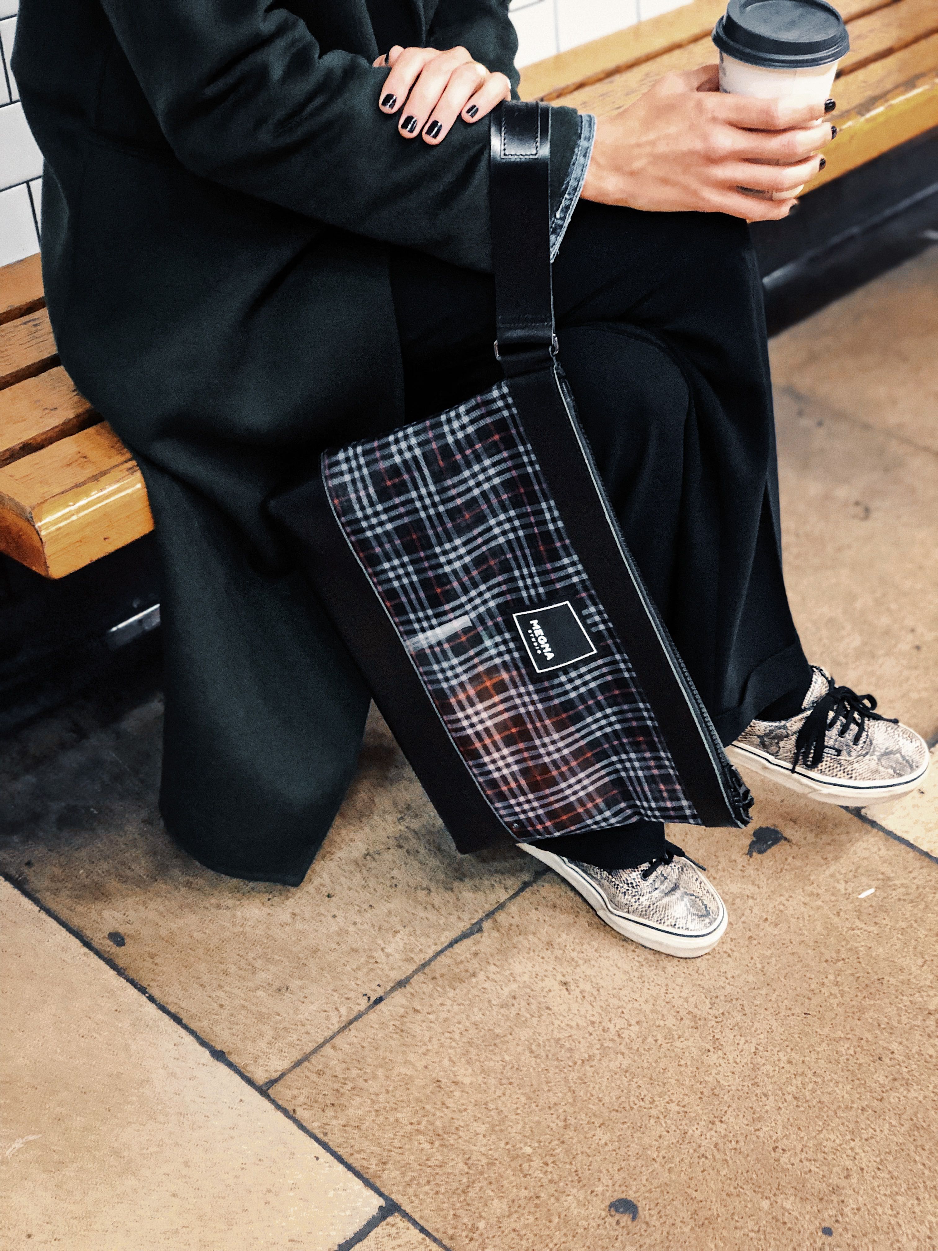 Alexa Clutch • Mesh Plaid