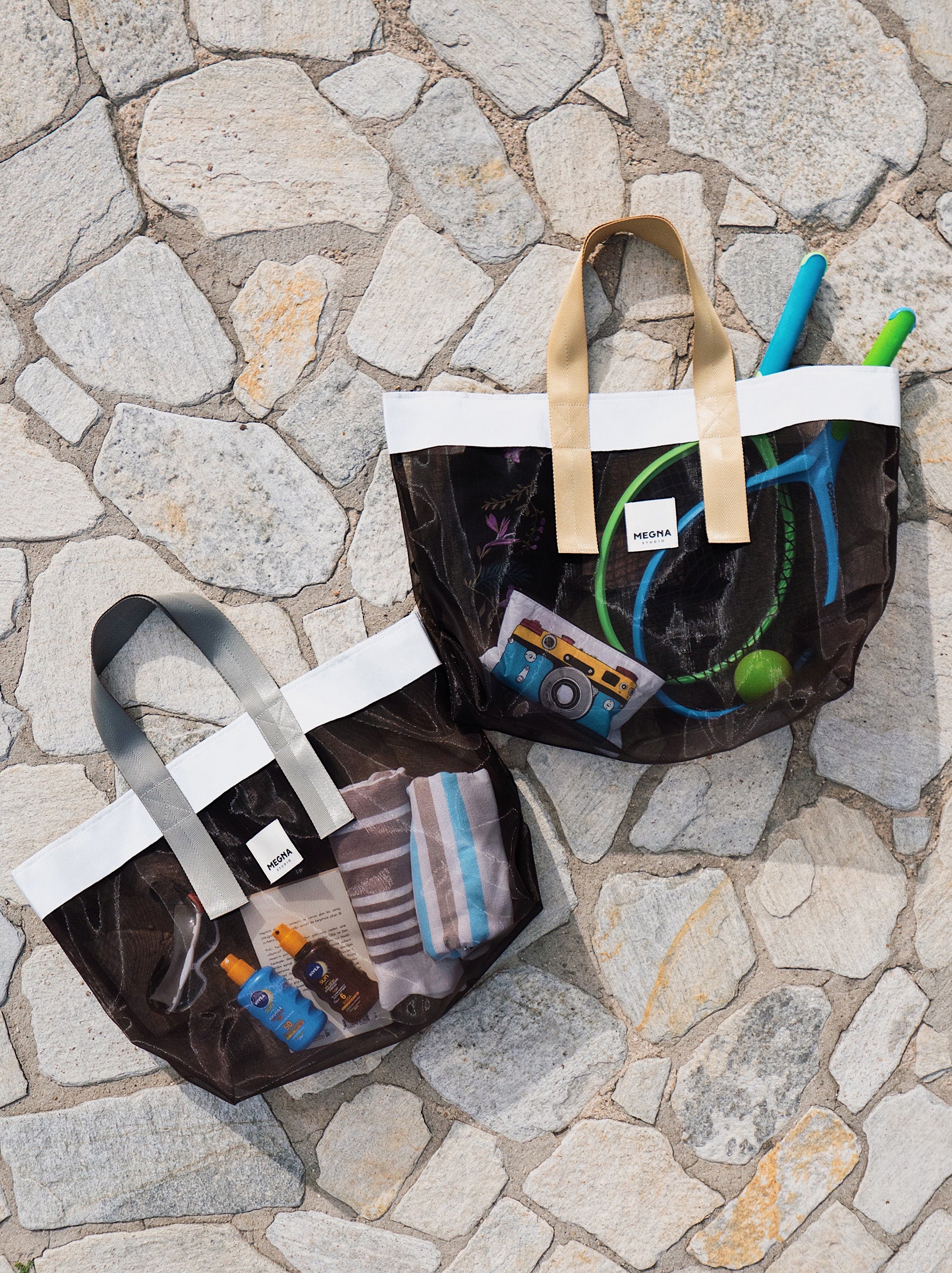 Grace Beach Bag • Horizontal • White on Brown