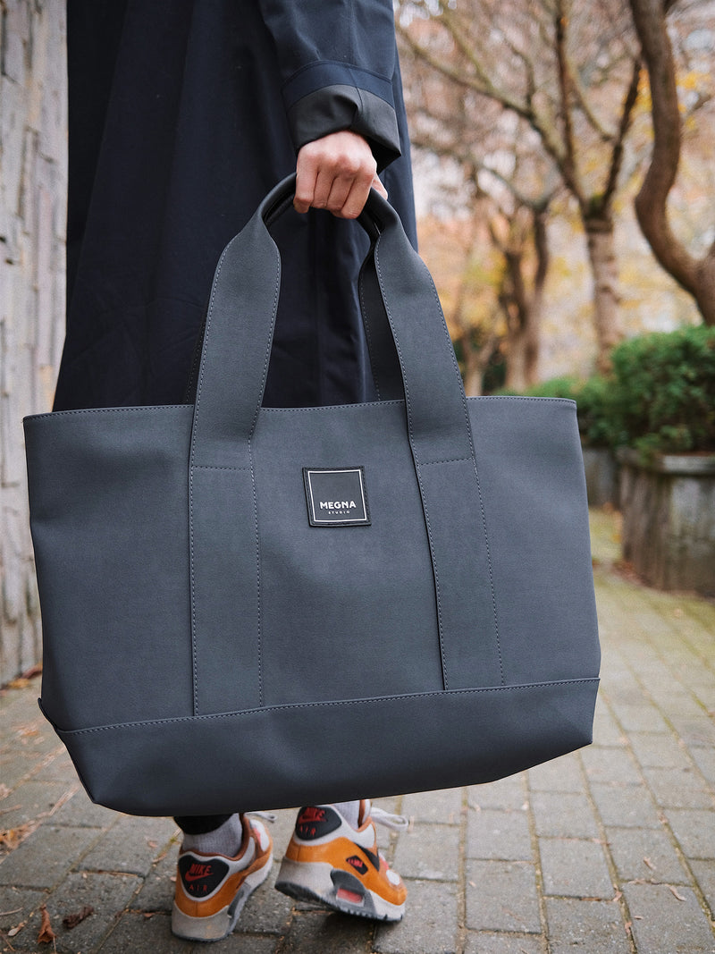 Large Cora Shoulder Bag • Sanded Grey