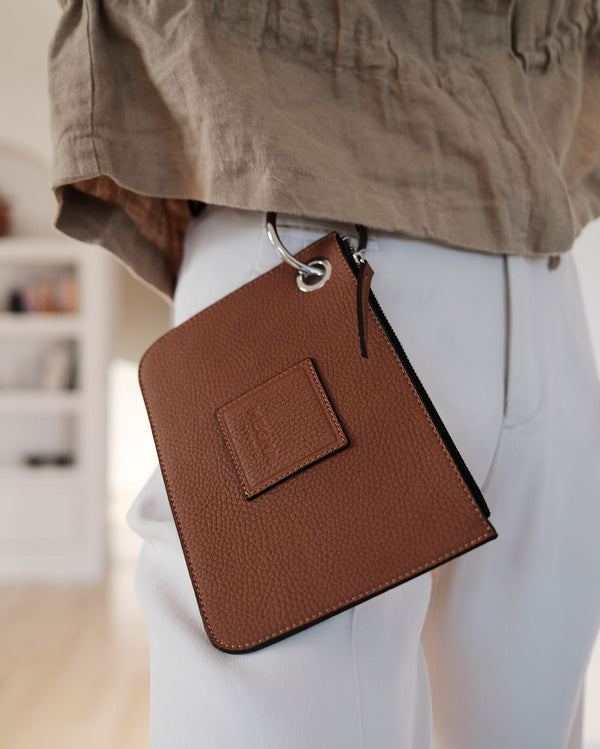 Nina Zip Pouch • Camel